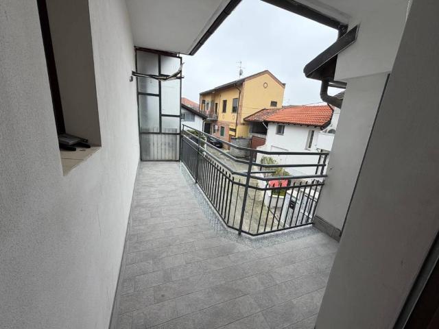 Appartamento in vendita a Piazza, Desio