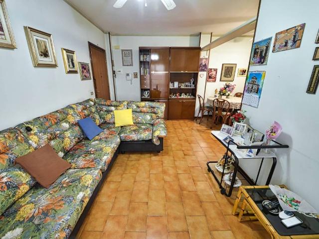 Appartamento in vendita a Desio, Lombardia