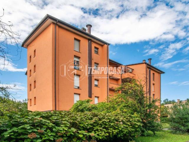 Appartamento in vendita a Spaccone, Desio