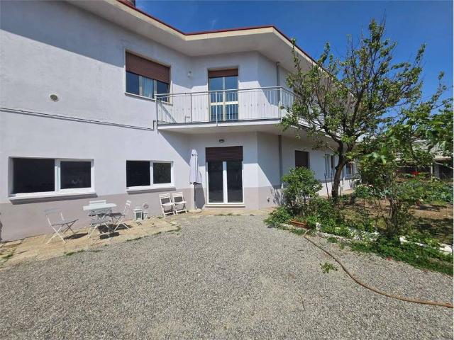 Appartamento in vendita a Ex Gavazzi, Desio
