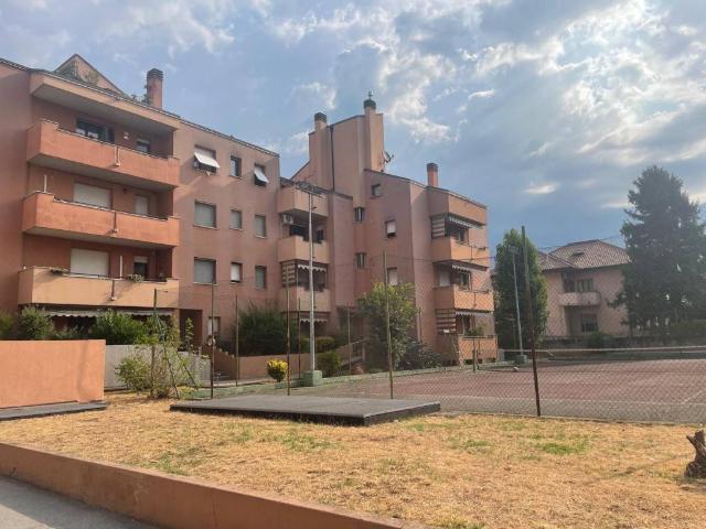 Appartamento in vendita a Desio, Lombardia