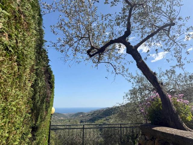 Appartamento in vendita a Diano Arentino, Liguria
