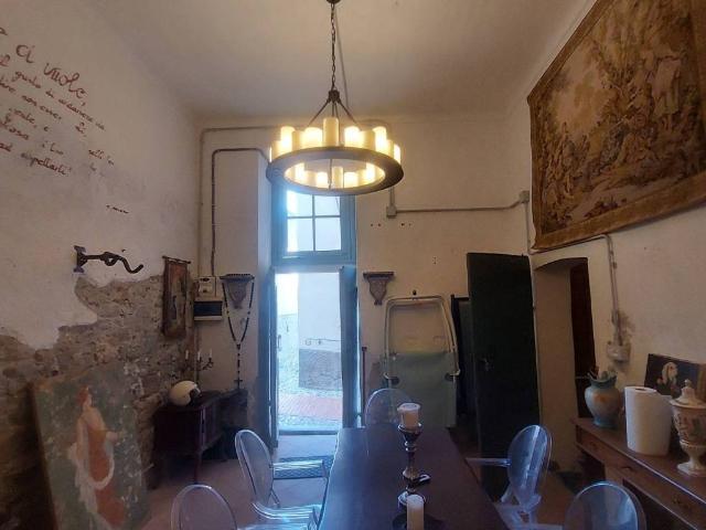 Appartamento in vendita a Diano Castello, Liguria