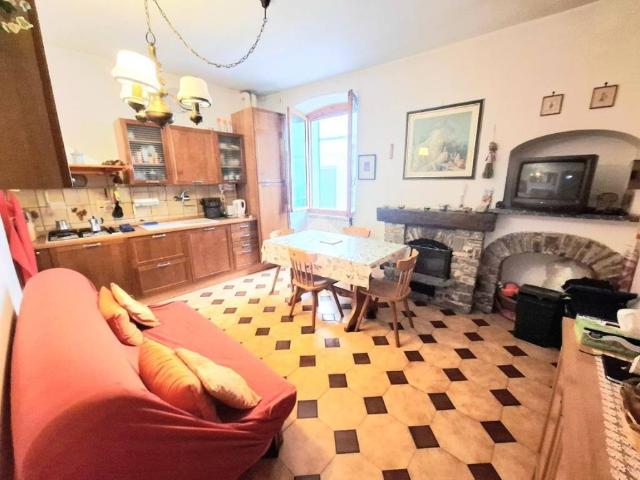 Appartamento in vendita a Diano Castello, Liguria