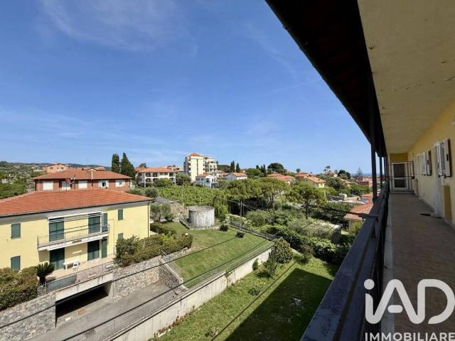 Appartamento in vendita a Diano Castello, Liguria