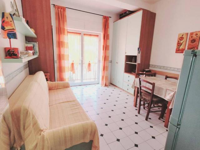 Appartamento in vendita a Diano Calderina, Diano Marina
