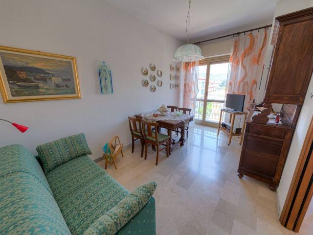 Appartamento in vendita a Diano Calderina, Diano Marina