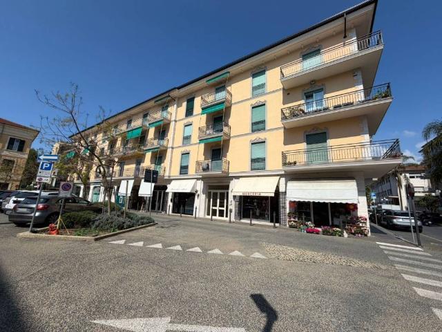 Appartamento in vendita a Diano Calderina, Diano Marina