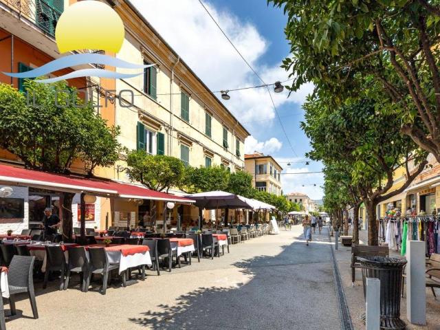 Appartamento in vendita a Diano Calderina, Diano Marina