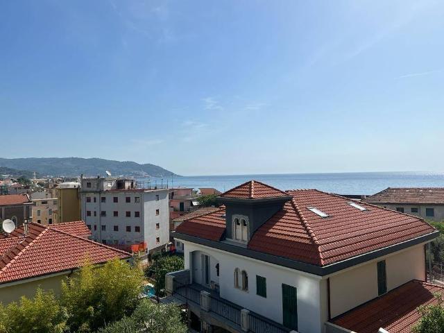 Appartamento in vendita a Diano Calderina, Diano Marina
