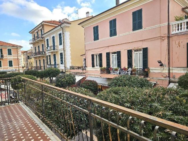 Appartamento in vendita a Diano Calderina, Diano Marina