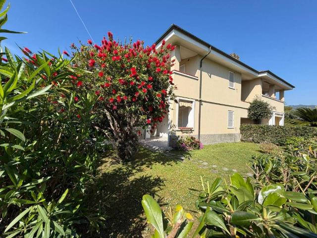 Appartamento in vendita a Diano Calderina, Diano Marina
