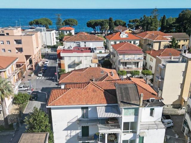 Appartamento in vendita a Diano Calderina, Diano Marina