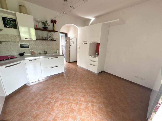 Appartamento in vendita a Dicomano, Toscana