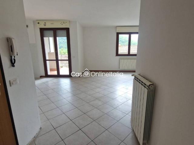 Appartamento in vendita a Dicomano, Toscana