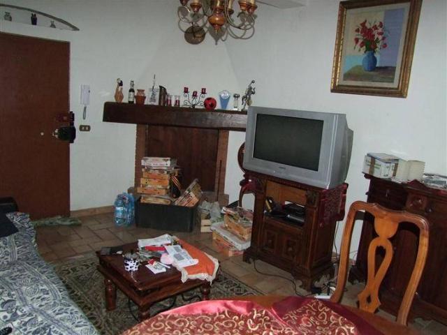 Appartamento in vendita a Dicomano, Toscana
