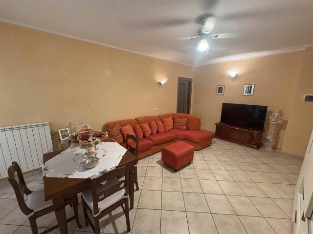 Appartamento in vendita a Dicomano, Toscana