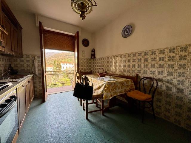 Appartamento in vendita a Dicomano, Toscana