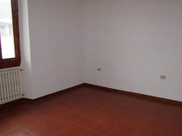 Appartamento in vendita a Dicomano, Toscana