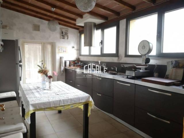 Appartamento in vendita a Dicomano, Toscana