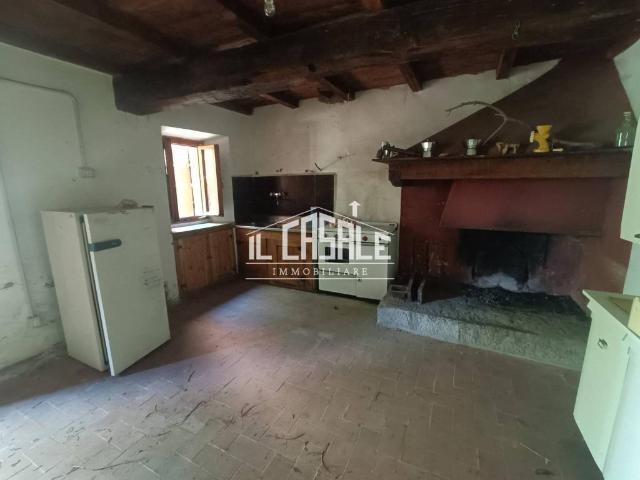 Appartamento in vendita a Dicomano, Toscana