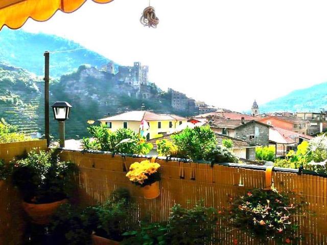 Appartamento in vendita a Dolceacqua, Liguria