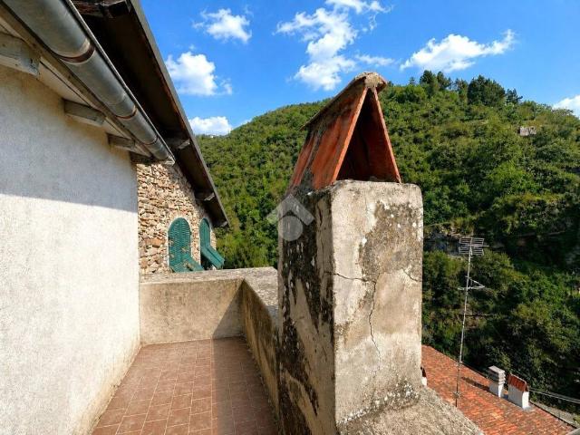 Appartamento in vendita a Dolceacqua, Liguria