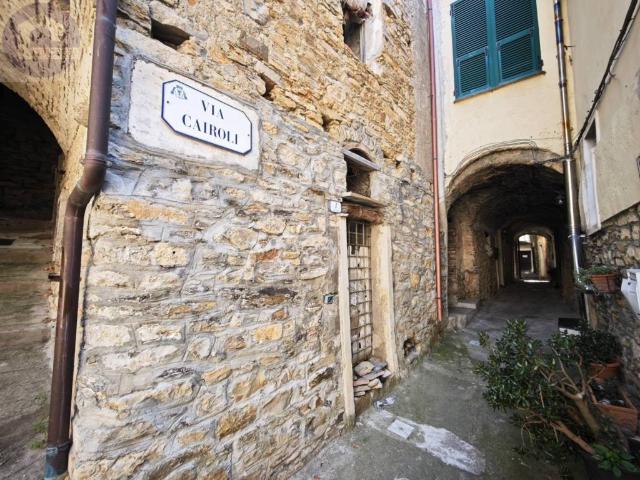 Appartamento in vendita a Isolalunga, Dolcedo