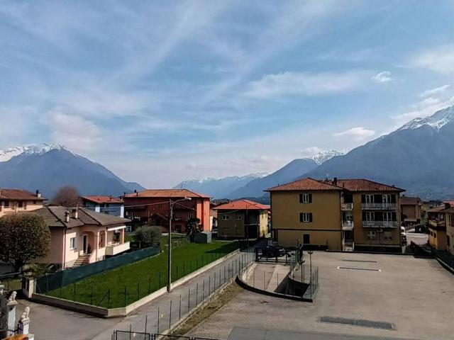 Appartamento in vendita a Gaggio, Domaso