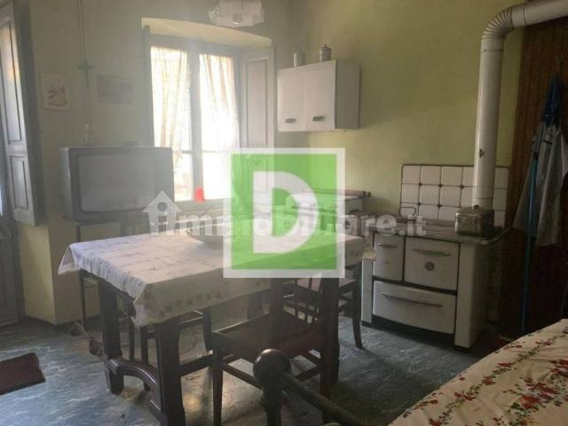 Appartamento in vendita a Donnas, Aosta