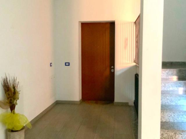 Appartamento in vendita a Dorno, Lombardia