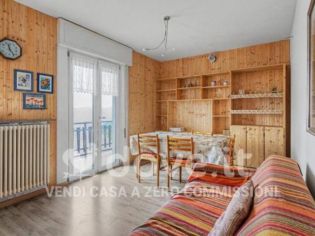 Appartamento in vendita a Comunità Montana della Valle Brembana, Dossena