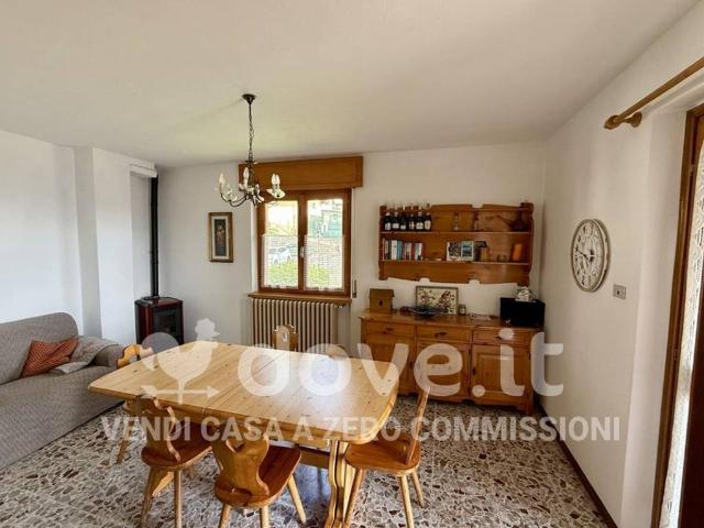 Appartamento in vendita a Comunità Montana della Valle Brembana, Dossena