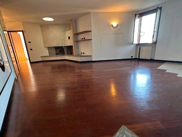 Appartamento in vendita a Dovera, Lombardia