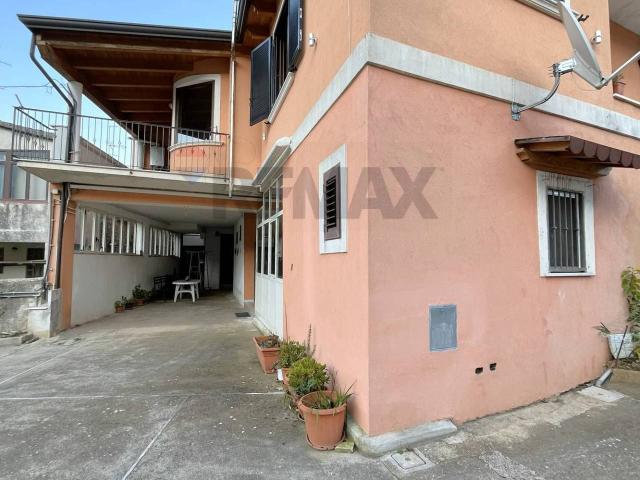 Appartamento in vendita a Dragoni, Campania