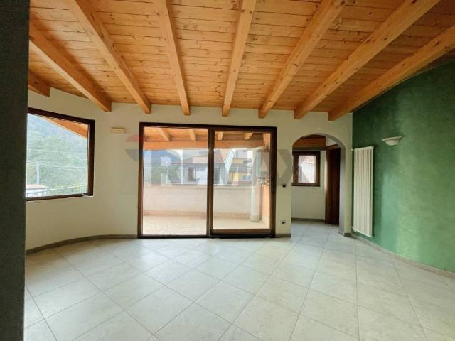 Appartamento in vendita a Dragoni, Campania