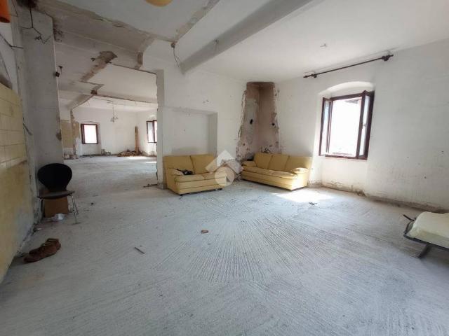 Appartamento in vendita a Comunità Alto Garda e Ledro, Dro