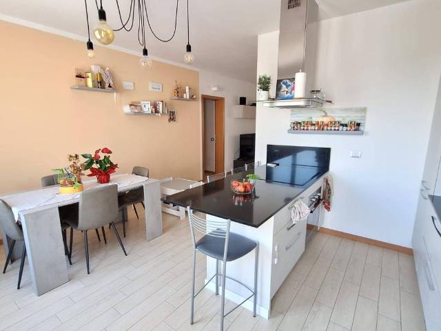 Appartamento in vendita a Dueville, Veneto
