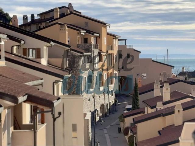Appartamento in vendita a Borgo San Mauro / Naselje Svetega Mavra, Aurisina