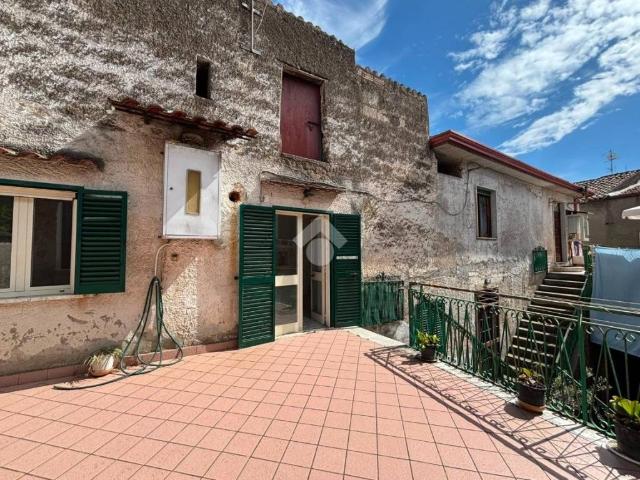 Appartamento in vendita a Durazzano, Campania