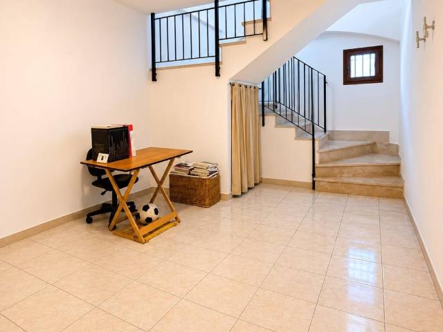 Appartamento in vendita a Centro Storico, Eboli