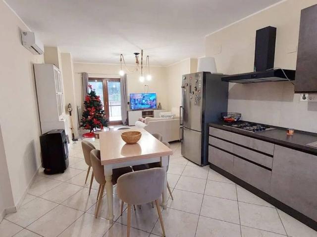 Appartamento in vendita a Eboli, Campania