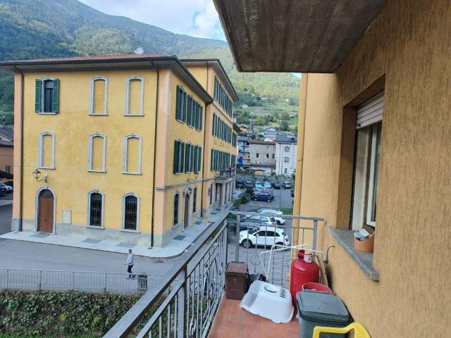 Appartamento in vendita a Edolo, Brescia
