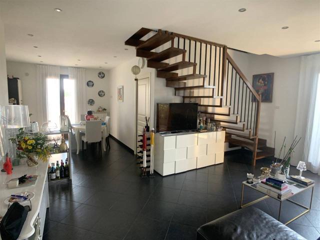 Appartamento in vendita a Empoli, Firenze