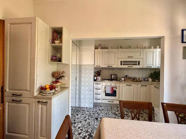 Appartamento in vendita a Pozzale, Empoli