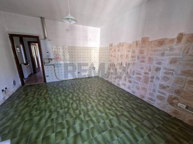 Appartamento in vendita a Endine Gaiano, Lombardia