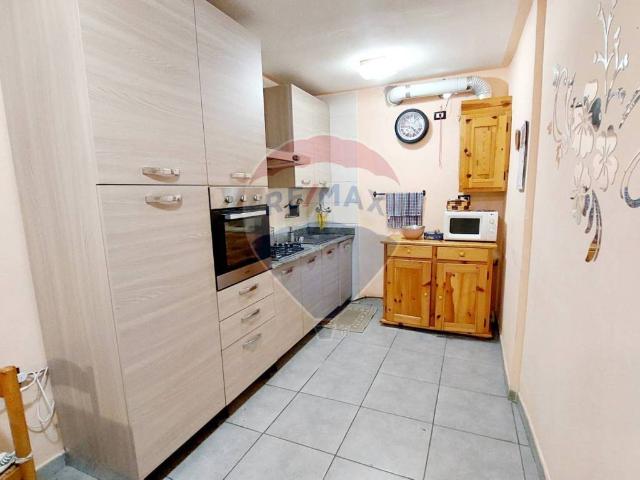 Appartamento in vendita a Endine Gaiano, Lombardia