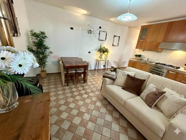 Appartamento in vendita a Endine Gaiano, Lombardia