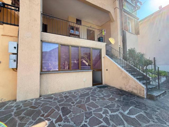 Appartamento in vendita a Endine Gaiano, Lombardia