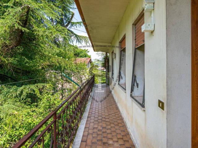 Appartamento in vendita a Enego, Veneto